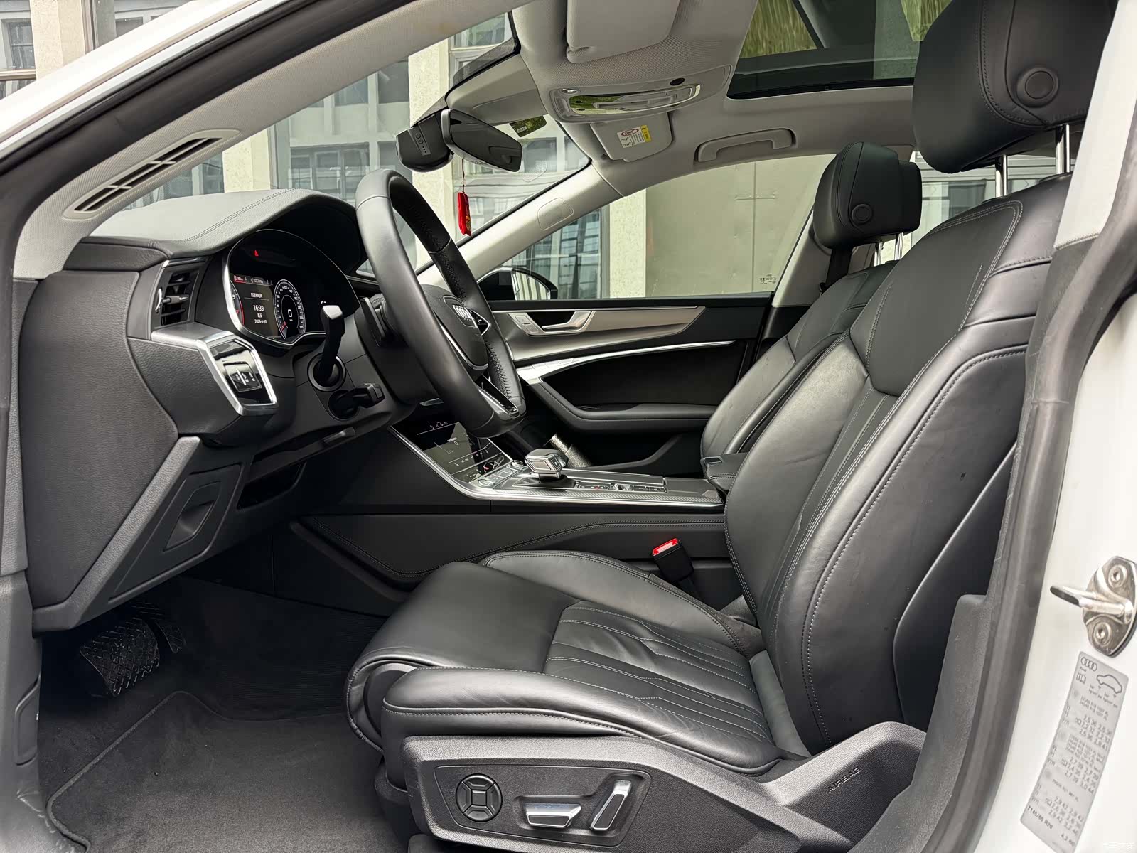Audi A7, 2019 все фото