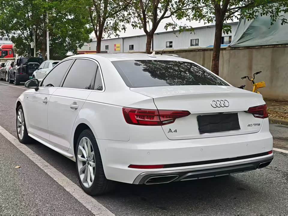 Audi A4L