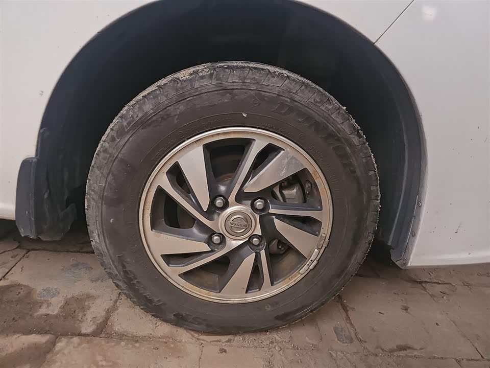 Nissan NV200 Nissan NV200