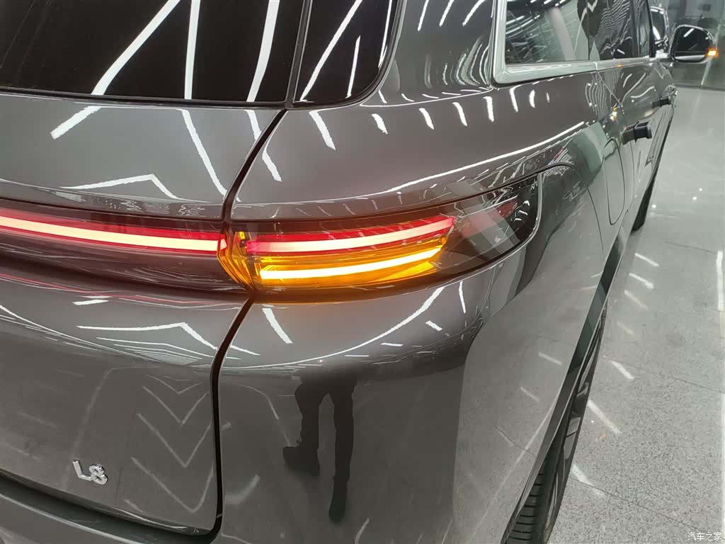 Li Auto L8, 2023 8