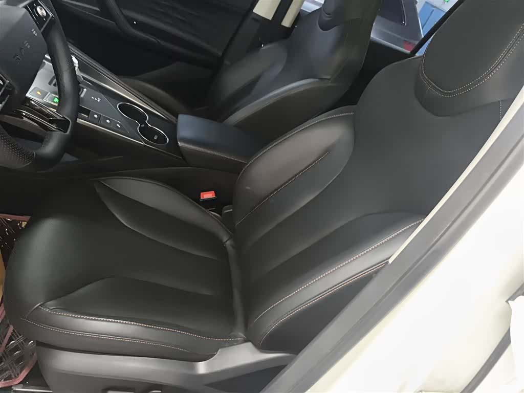 Roewe RX5, 2023 11
