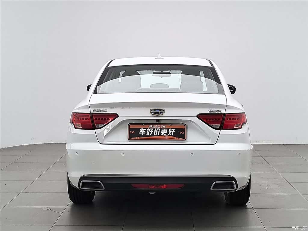 Geely Emgrand, 2017 4