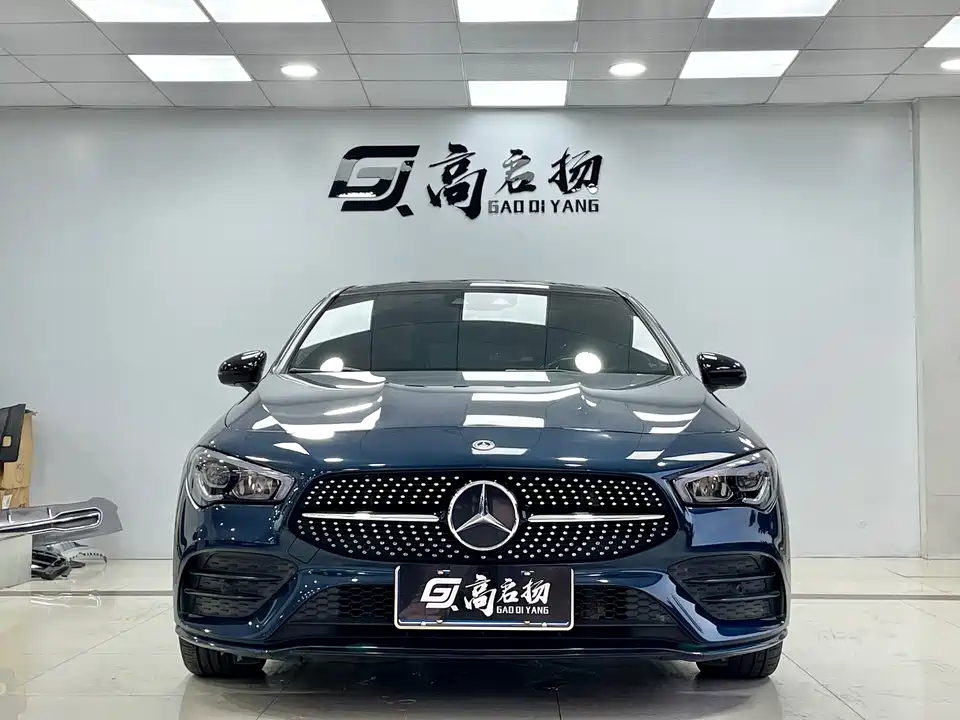 Mercedes-Benz CLA Mercedes-Benz CLA
