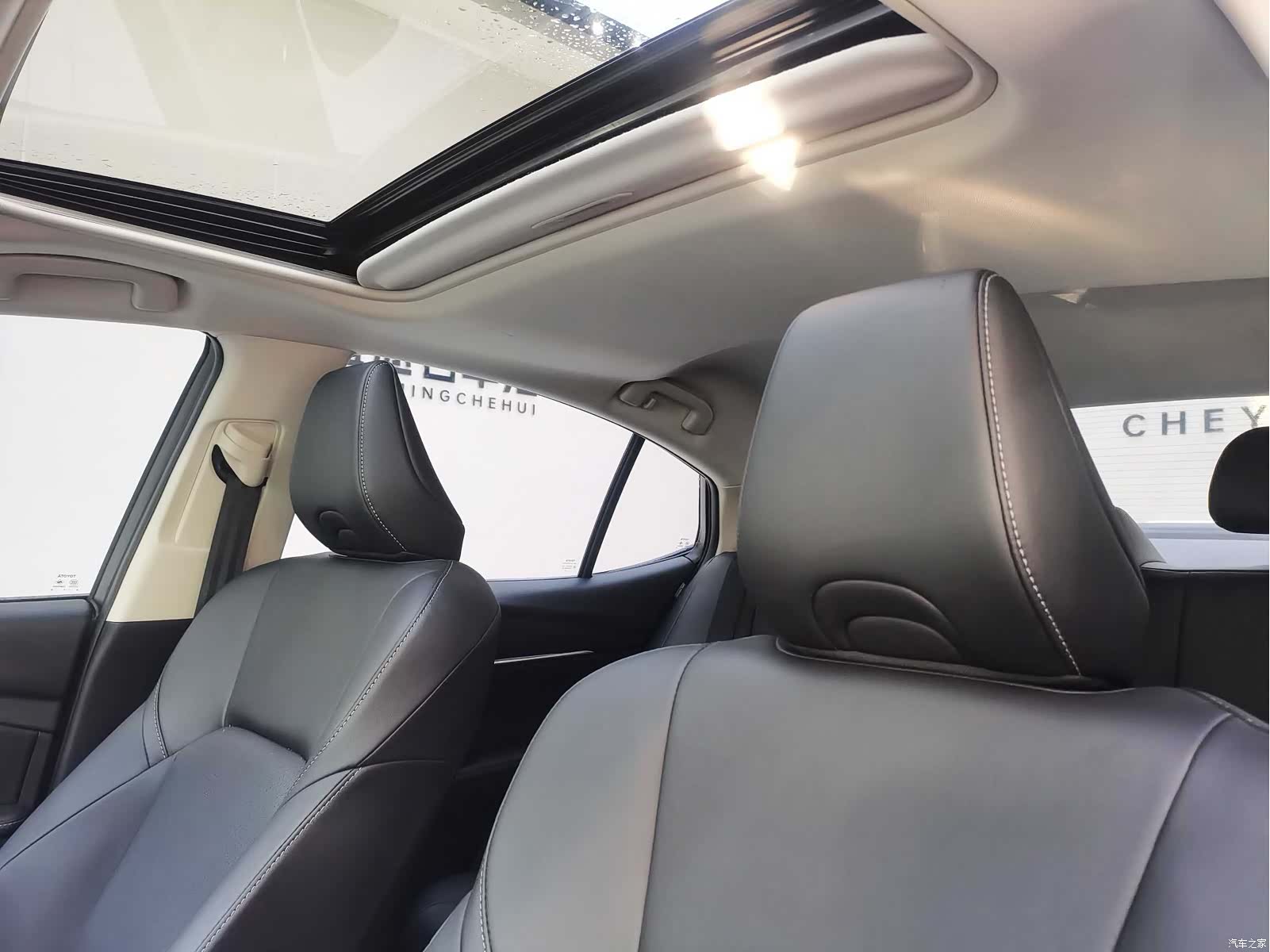 Toyota Camry, 2024 12