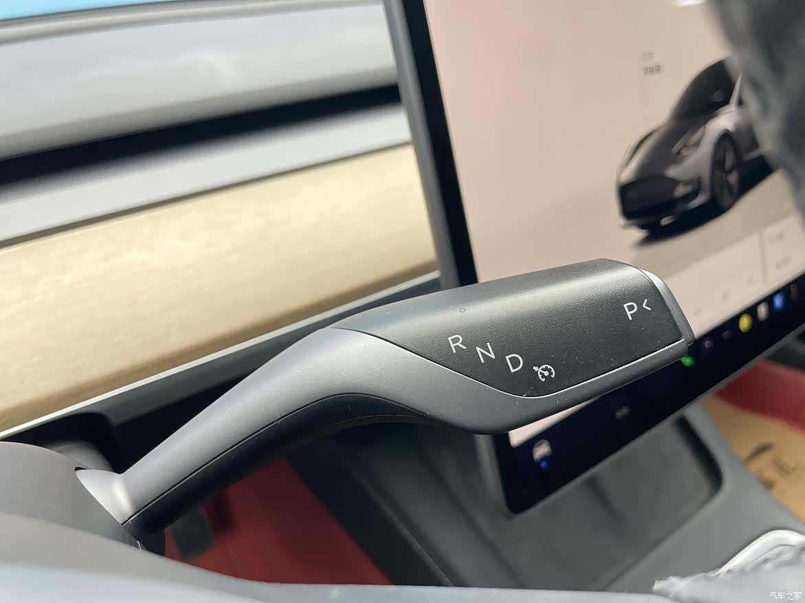 Tesla Model 3, 2022 15