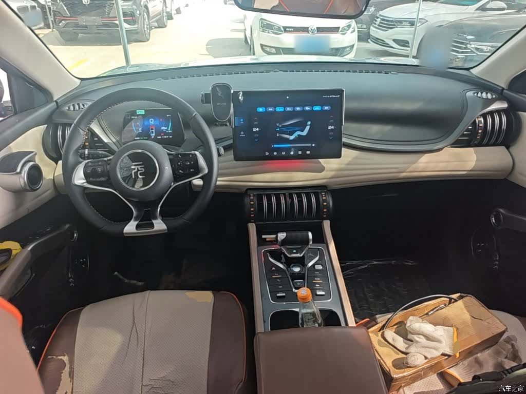 BYD Yuan, 2023 10
