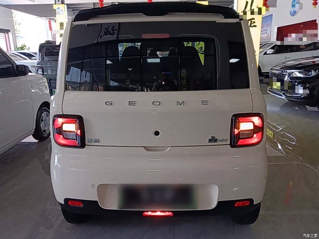 Geely Panda, 2025 6