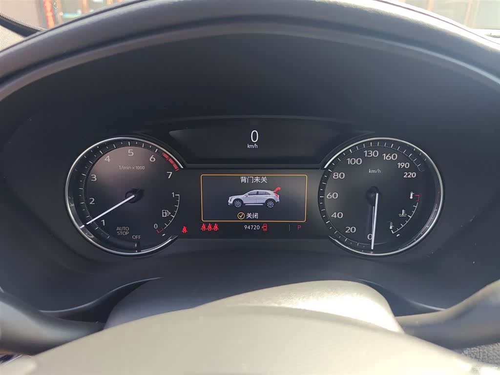 Cadillac XT4, 2022 12