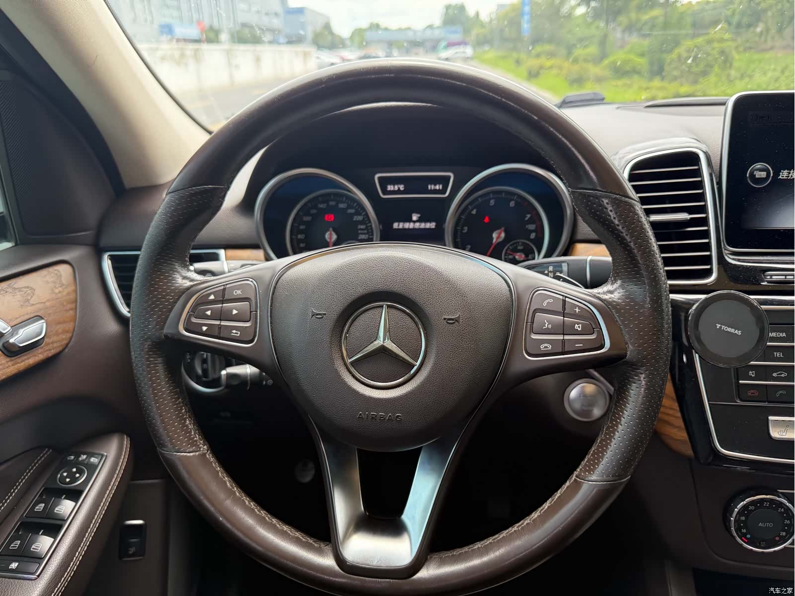Mercedes-Benz GLE, 2016 6