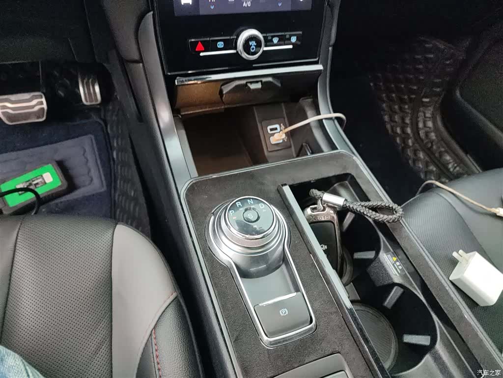 Ford Edge, 2019 10