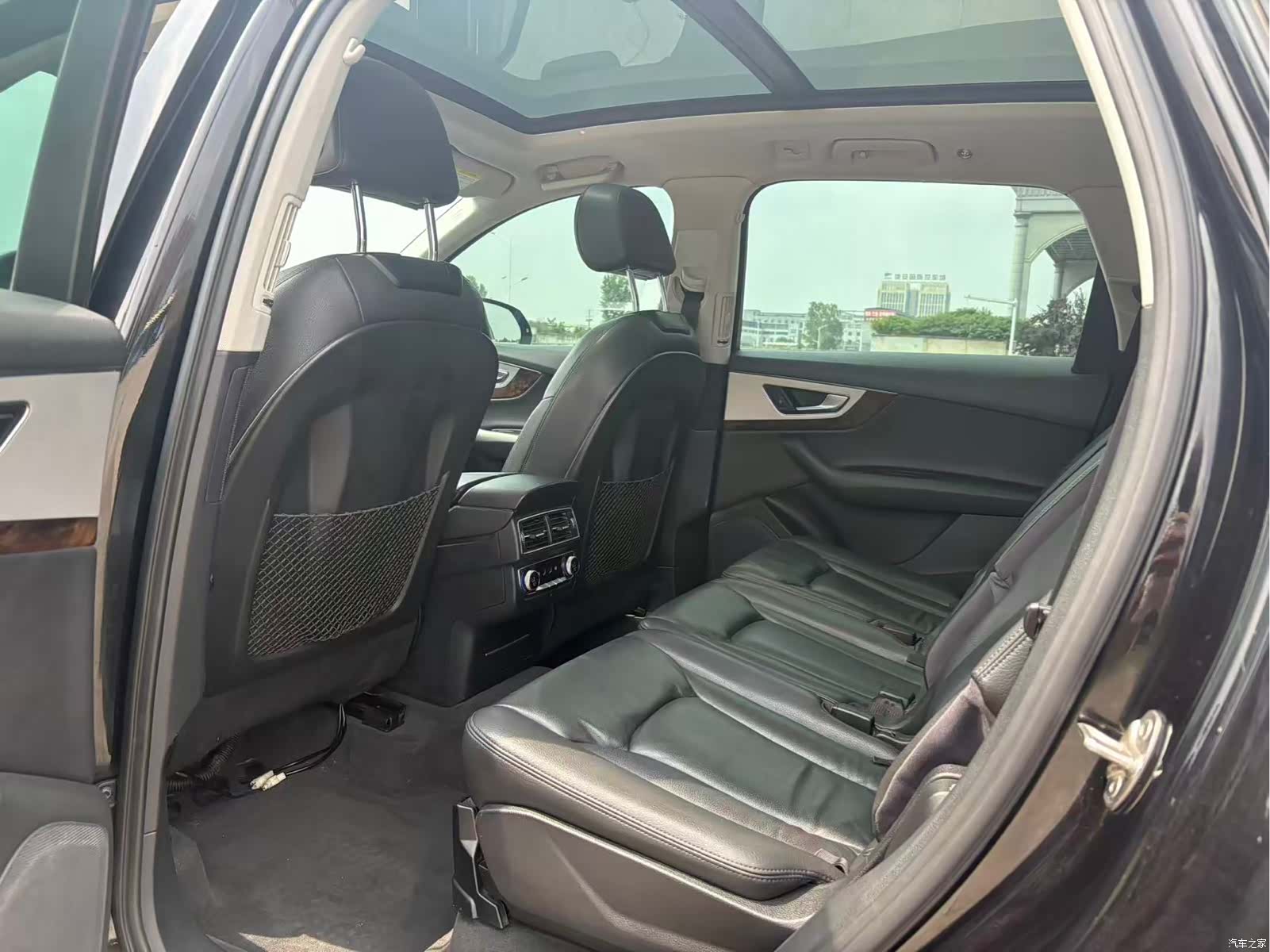 Audi Q7, 2017 все фото