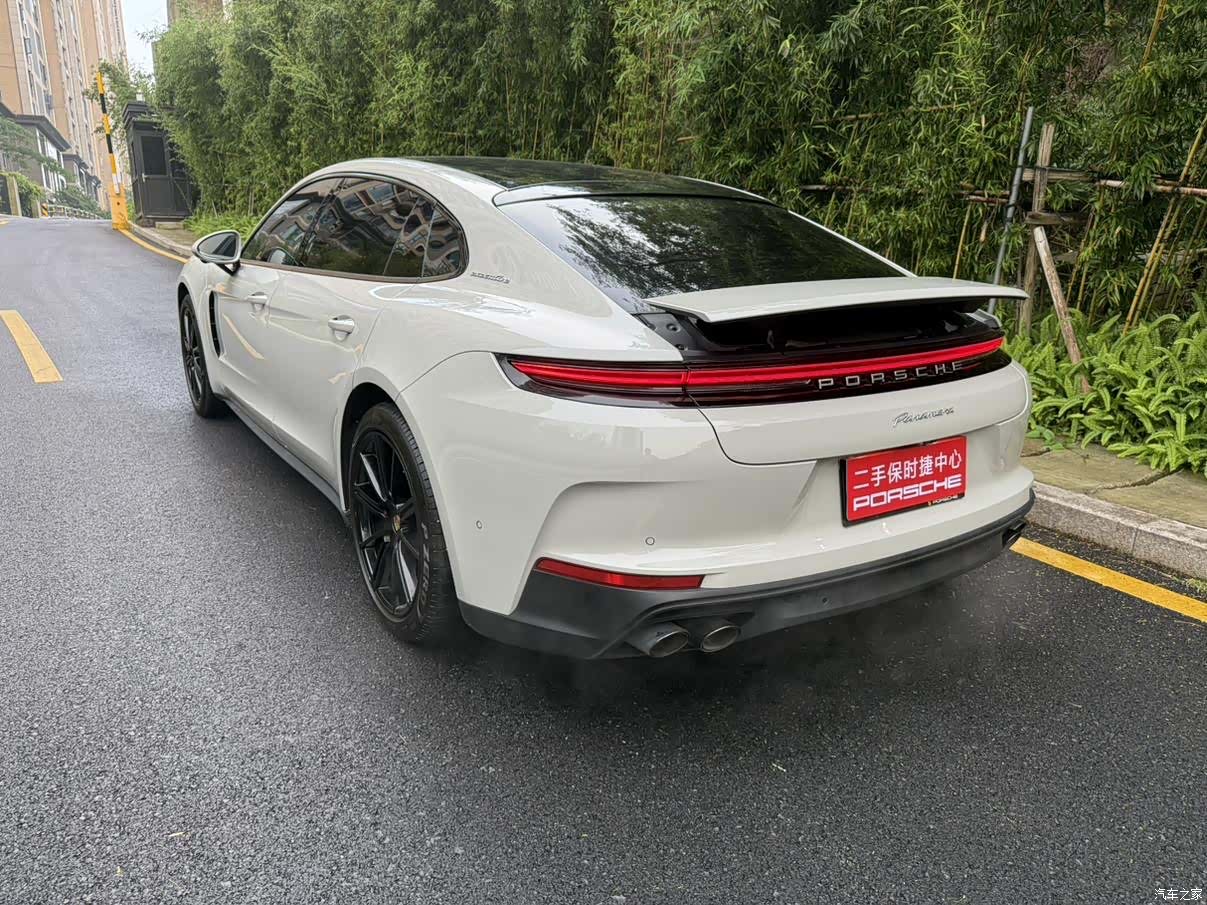 Porsche Panamera, 2024 4