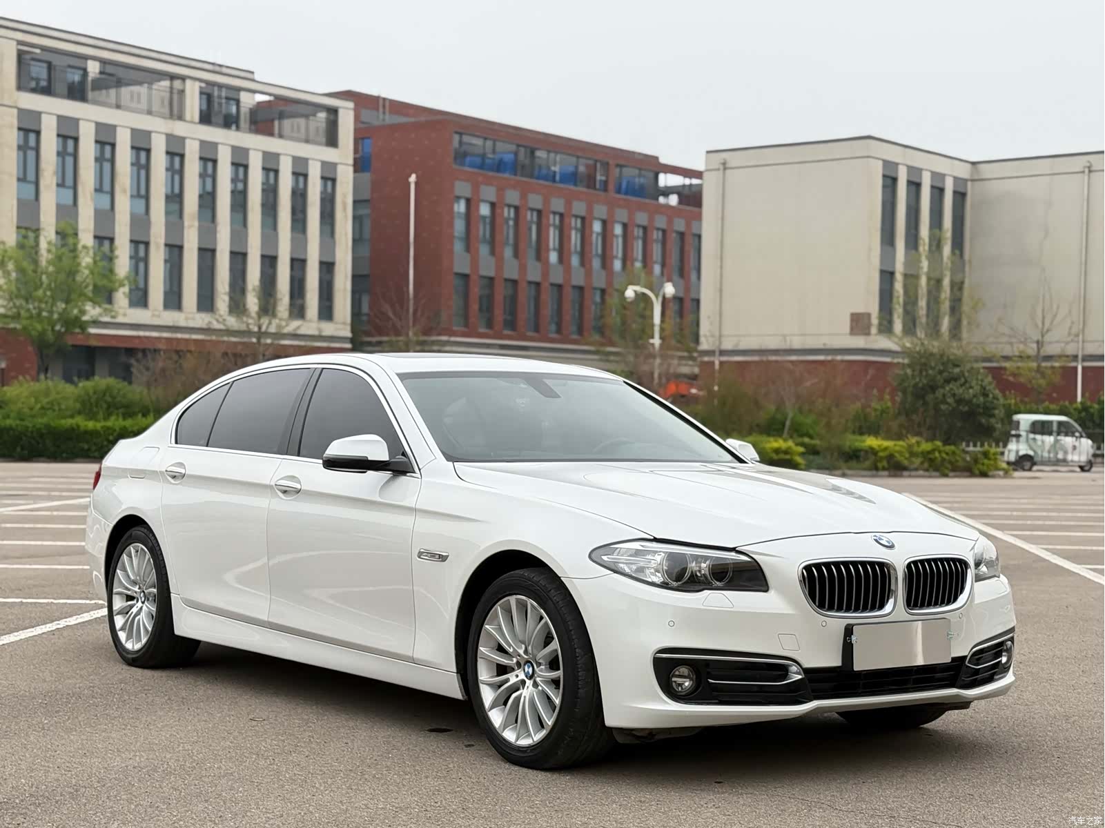 BMW 5 Series, 2016 3