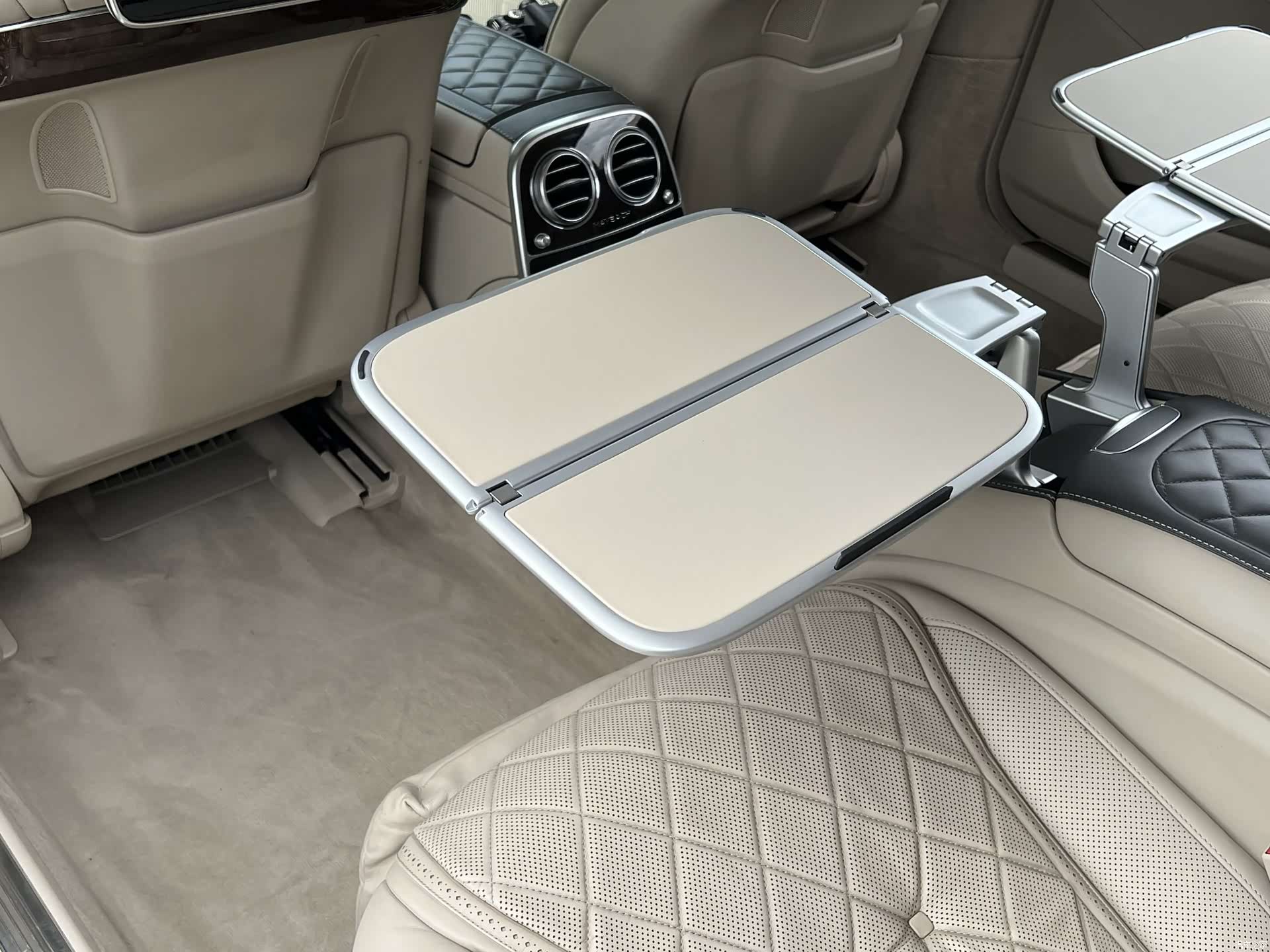 Maybach S-Class, 2017 12