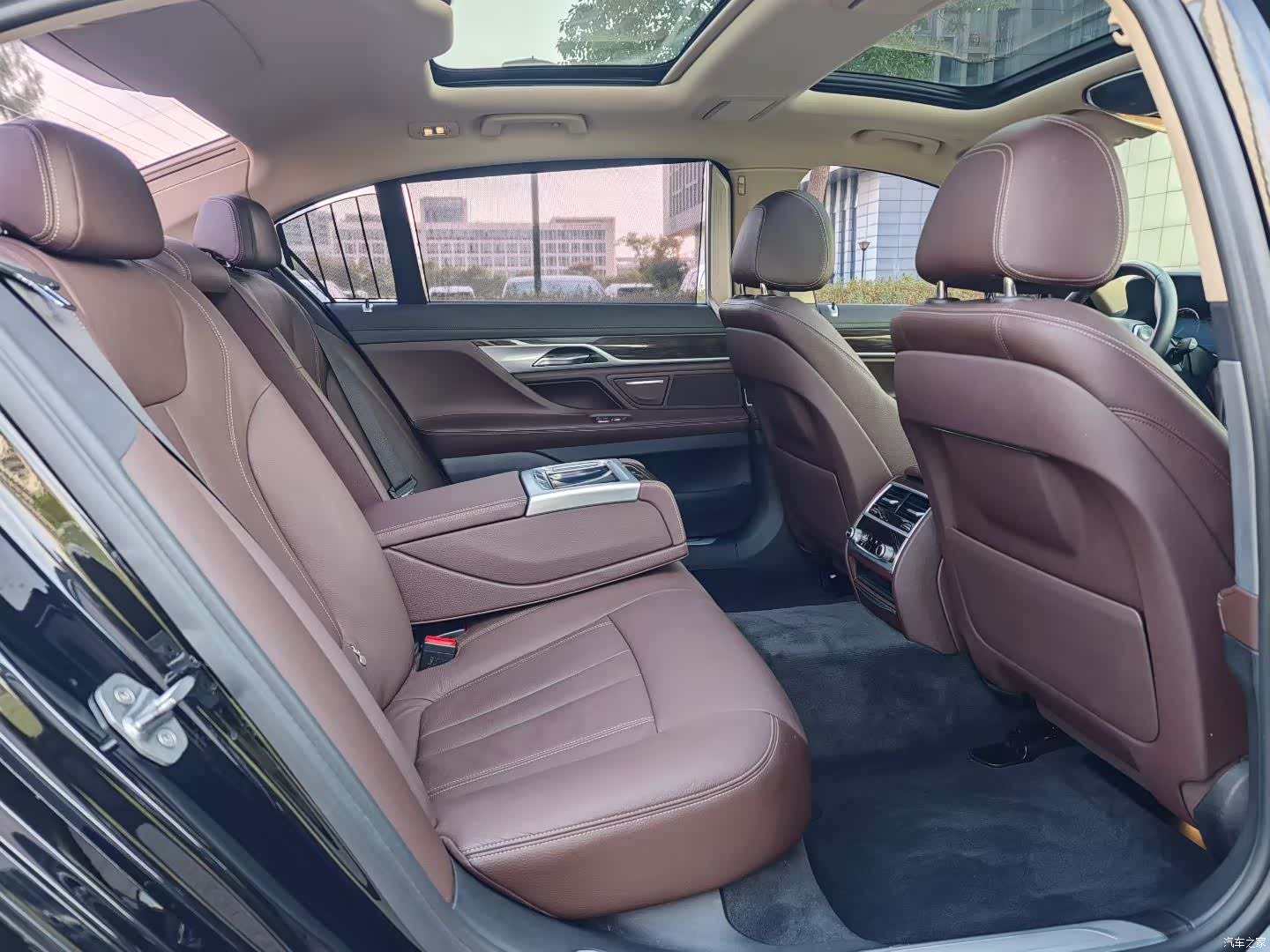 BMW 7 Series, 2017 8