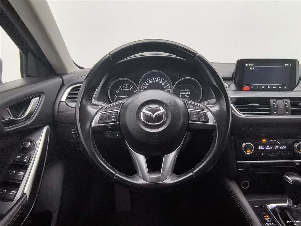 Mazda Atenza, 2017 11