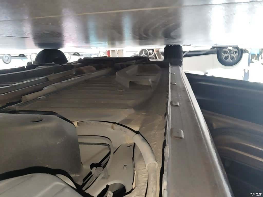 Peugeot 301, 2014 22