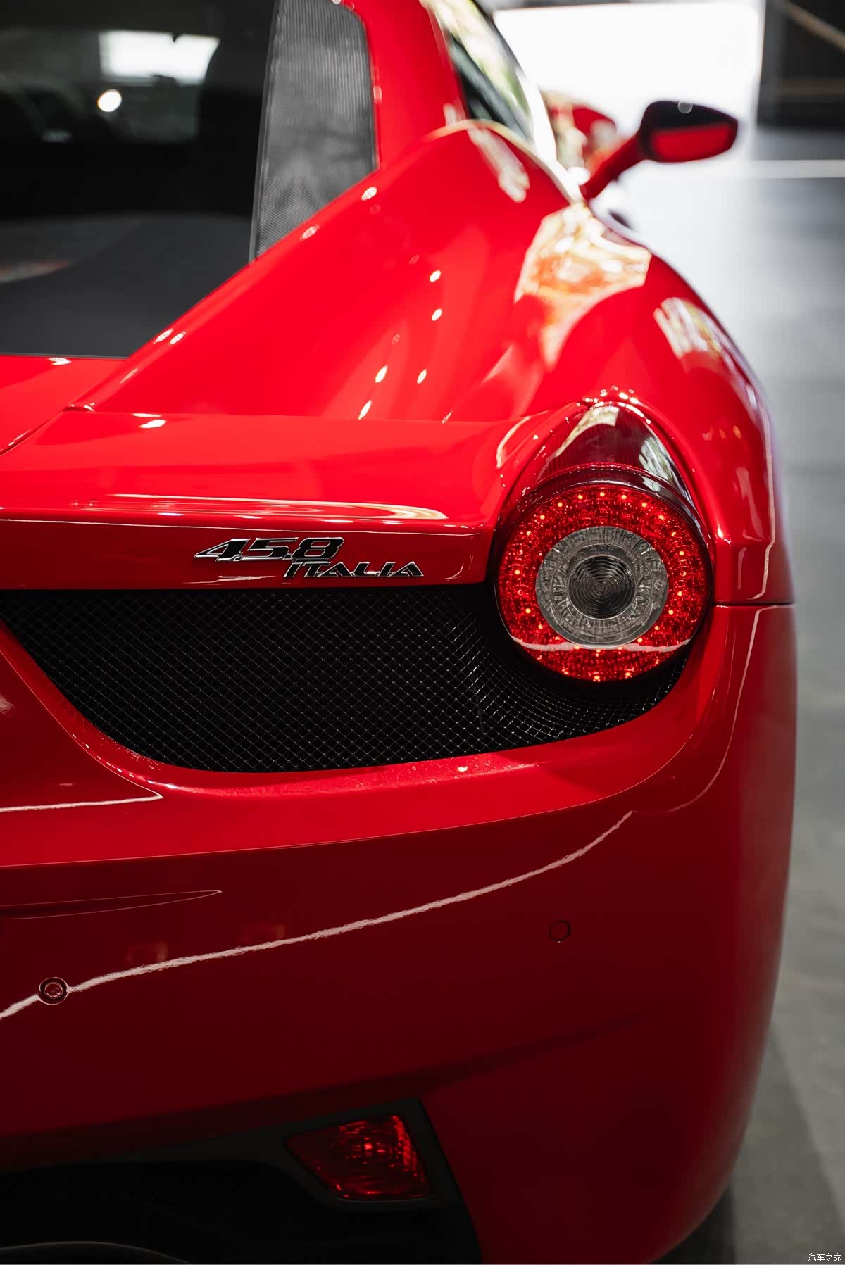 Ferrari 458, 2014 30