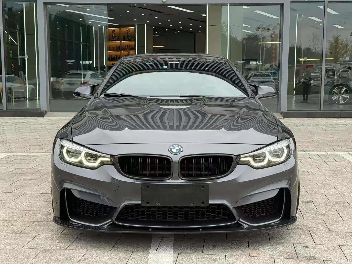 BMW M4, 2018 1