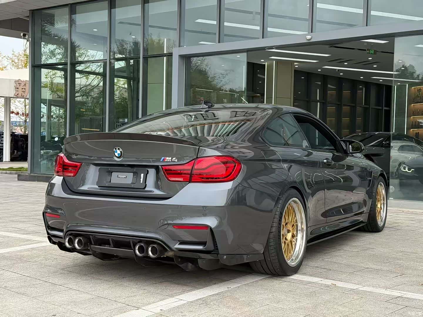 BMW M4, 2018 9