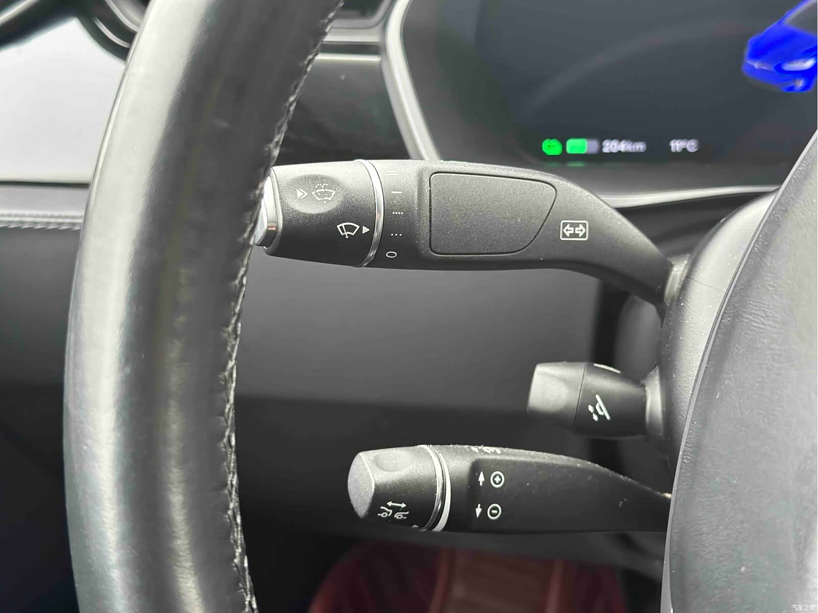 Tesla Model X, 2019 14