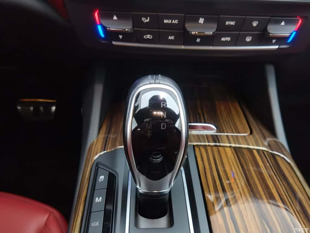 Maserati Levante, 2018 18