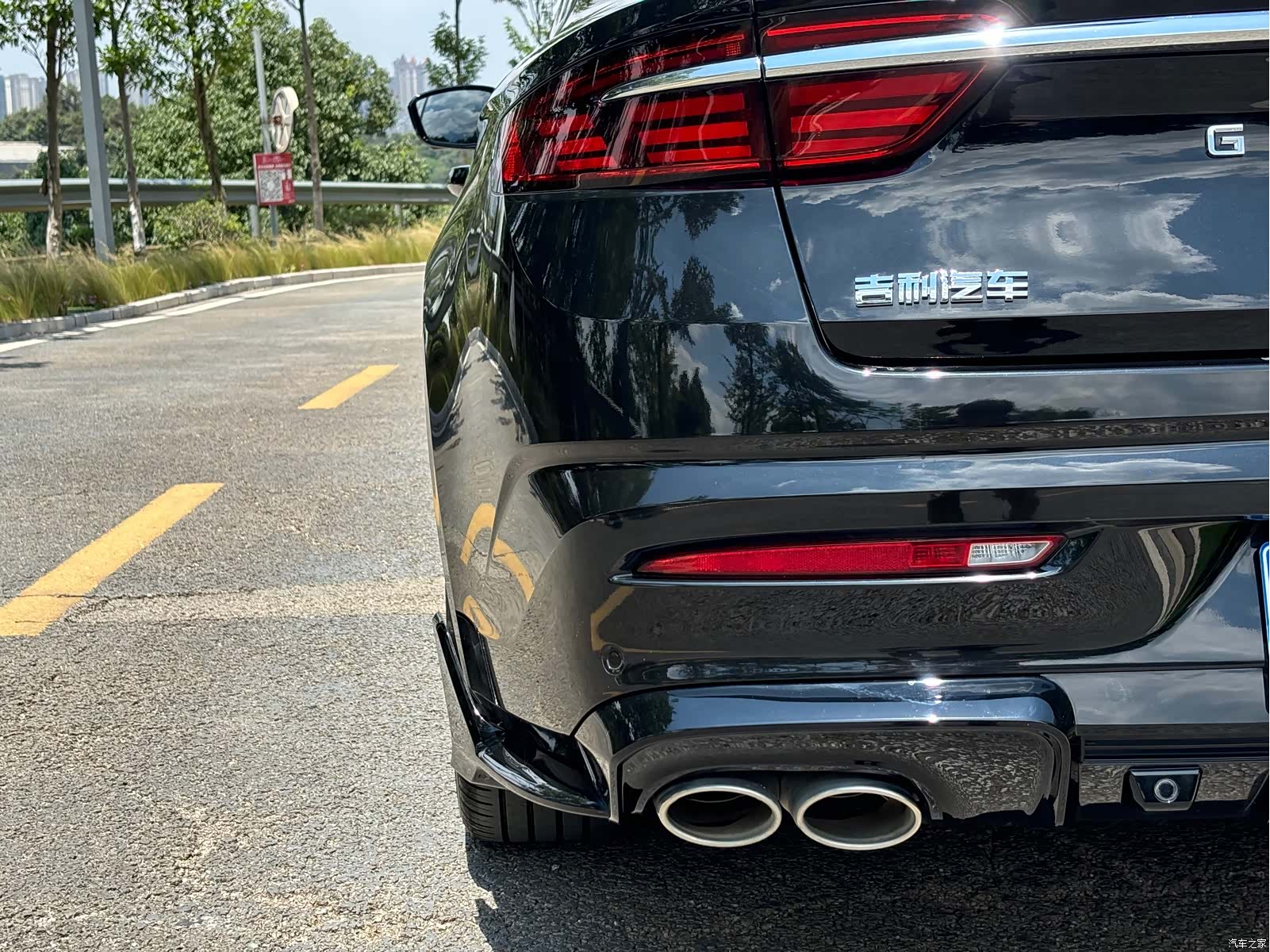 Geely Preface, 2024 18