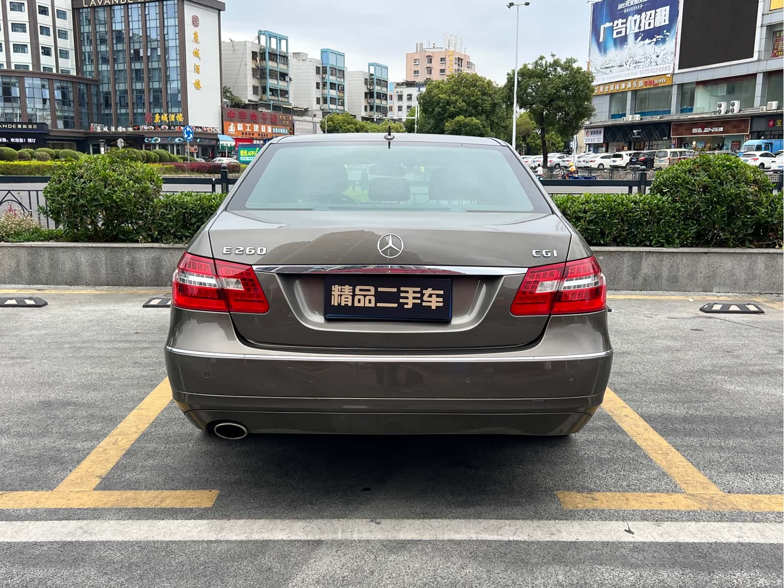 Mercedes-Benz E-Class, 2010 6
