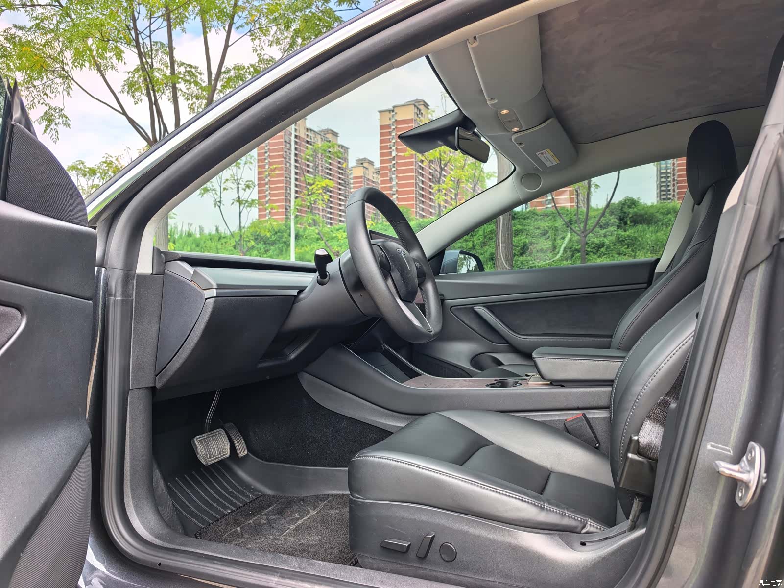 Tesla Model 3, 2020 4