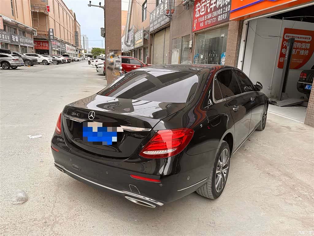 Mercedes-Benz E-Class, 2019 3