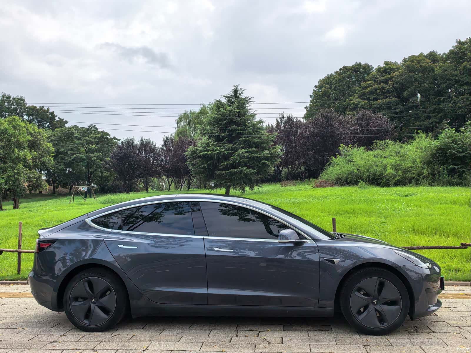 Tesla Model 3, 2020 11