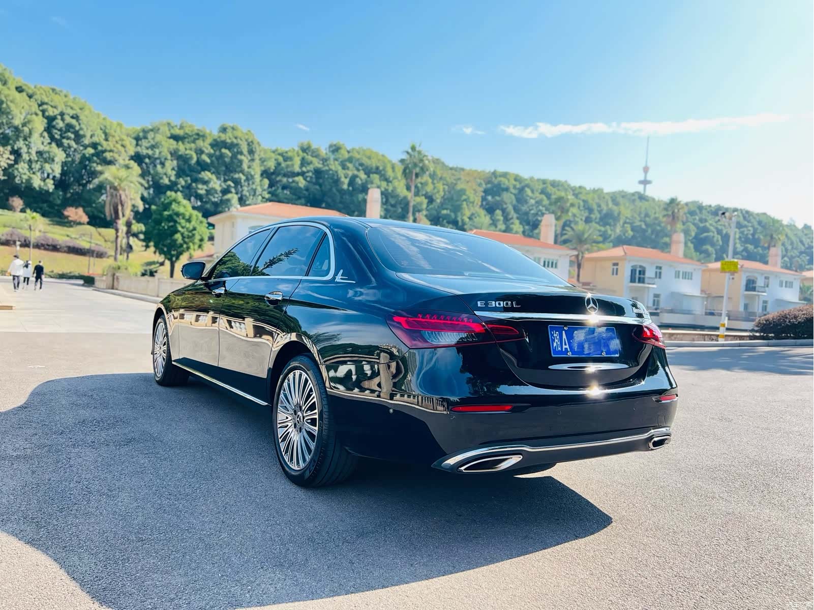 Mercedes-Benz E-Class, 2023 10