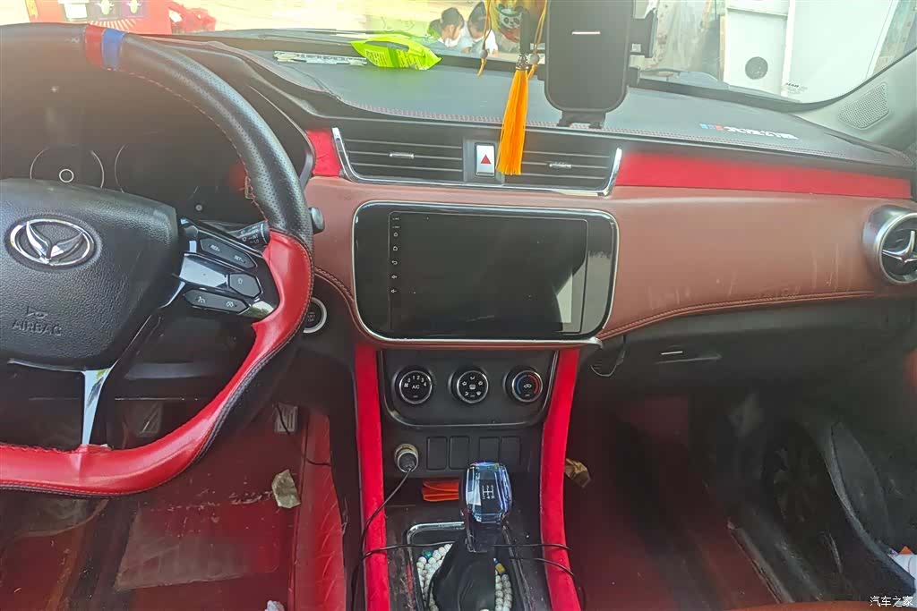 BAIC S3, 2018 13