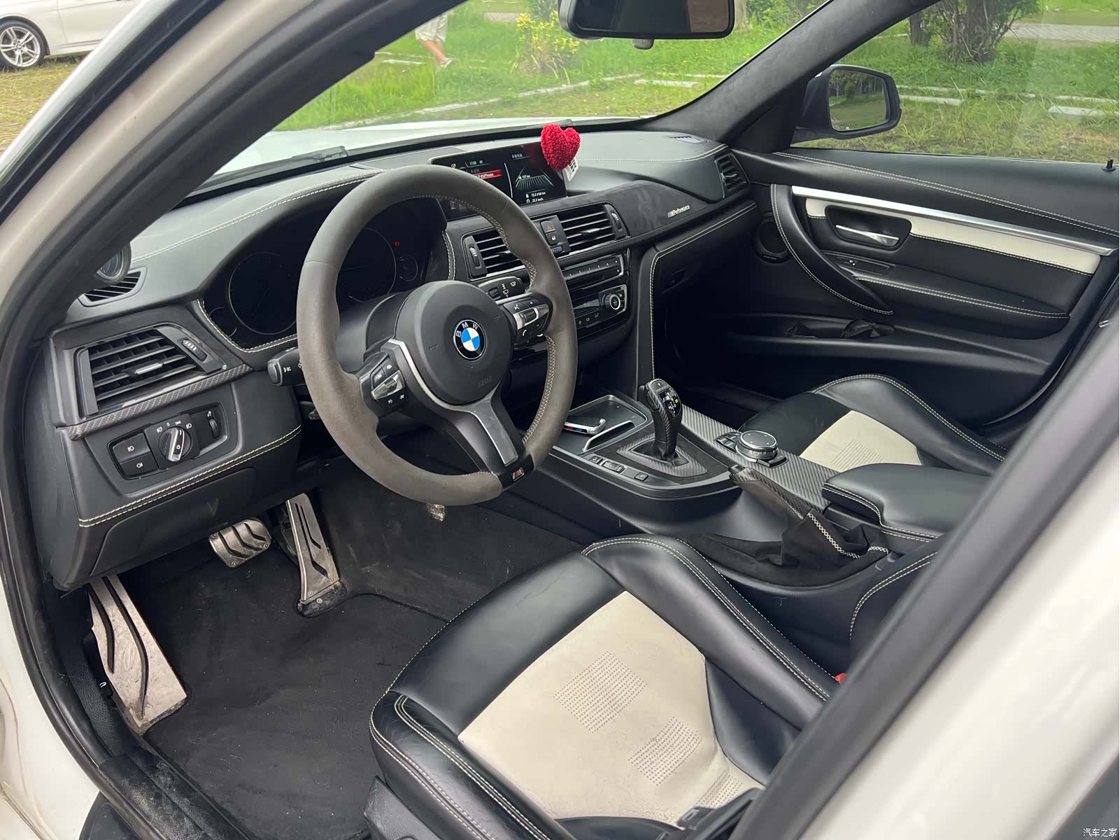 BMW 3 Series, 2015 9
