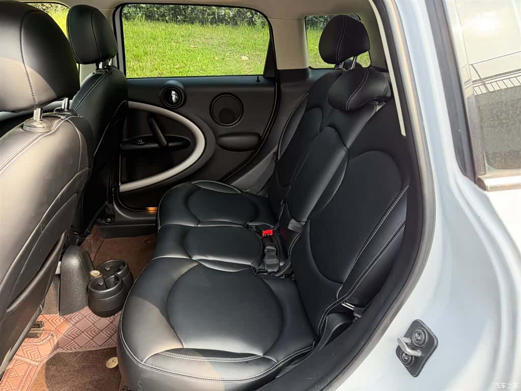 Mini Countryman, 2015 10