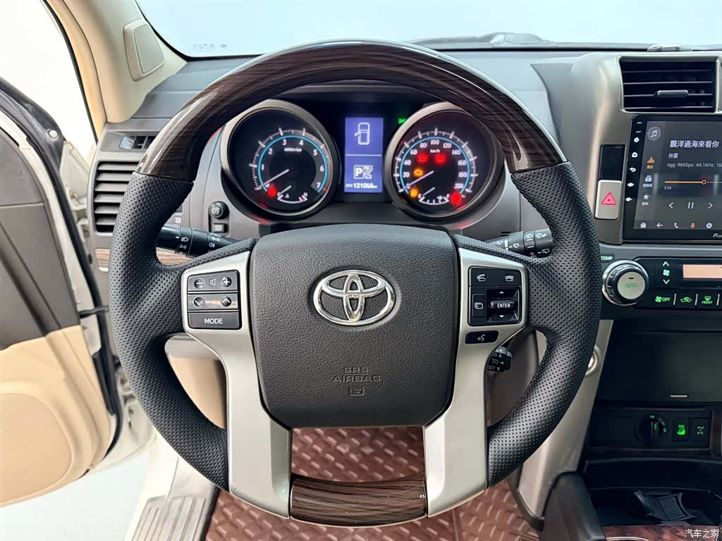 Toyota Prado, 2011 3