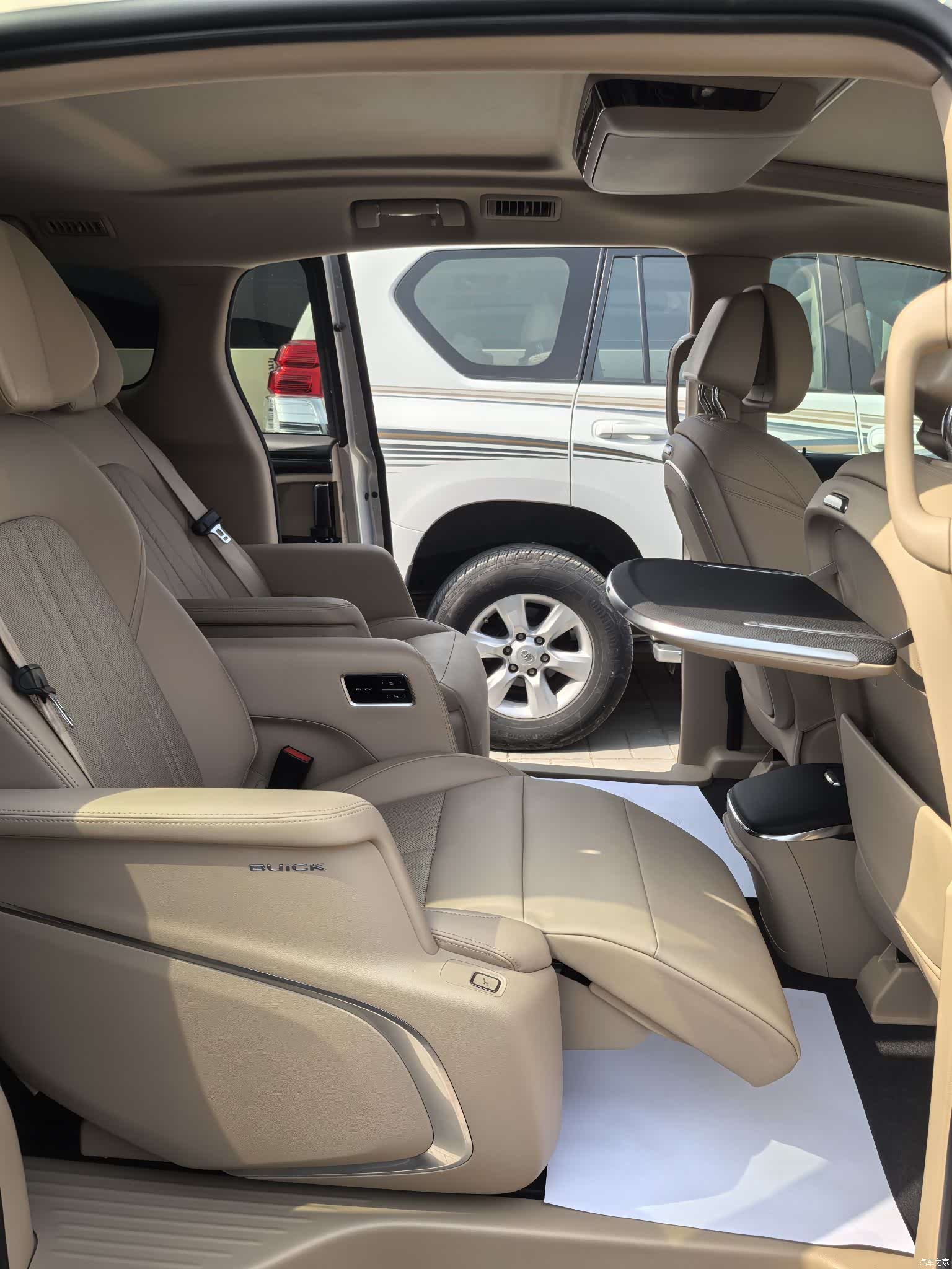 Buick GL8, 2025 15