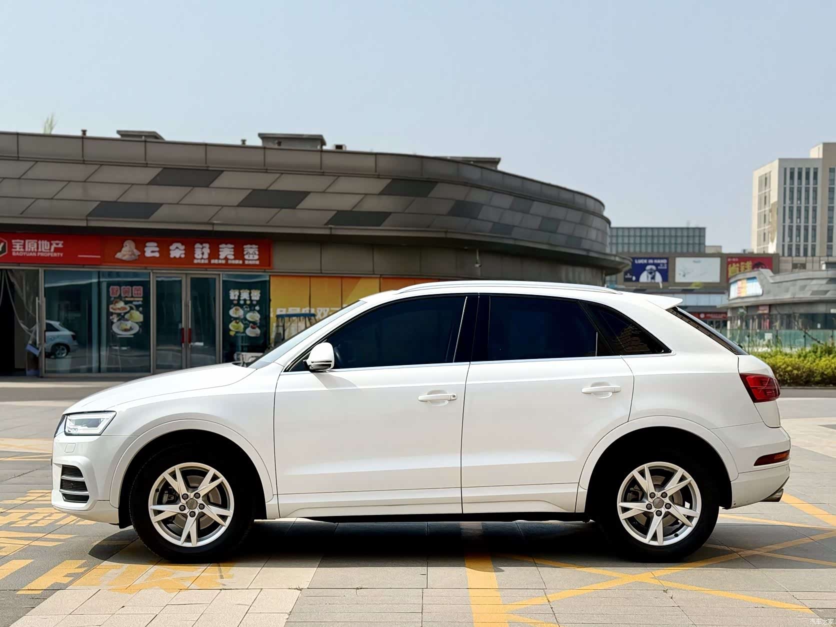 Audi Q3, 2019 3