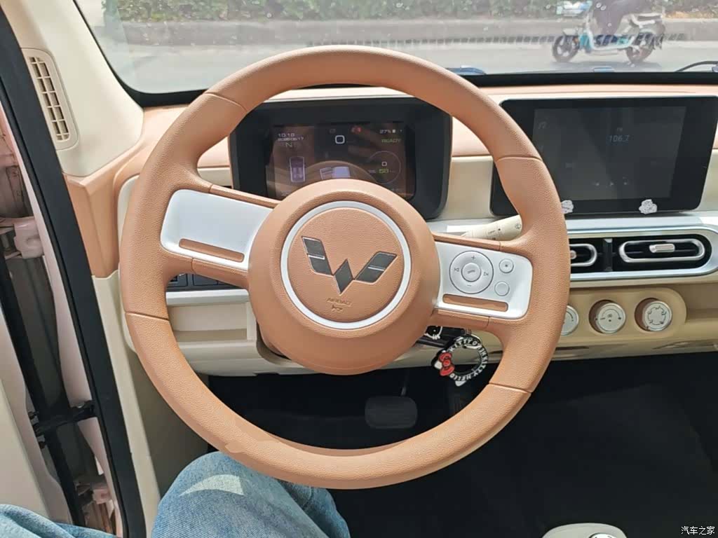 Wuling MINIEV, 2024 11