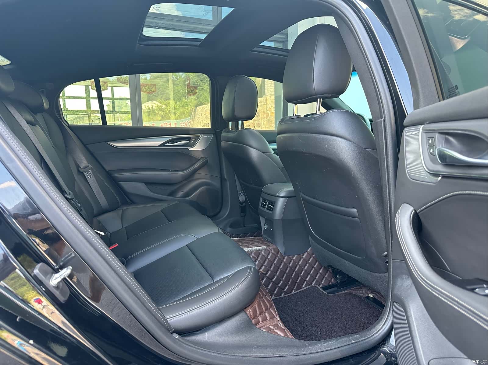 Cadillac CT5, 2023 13