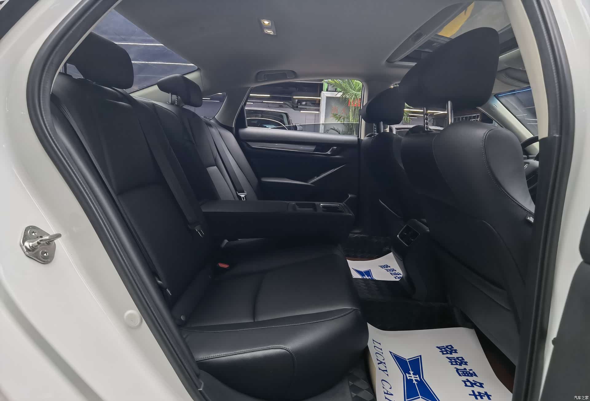 Honda Accord, 2019 9