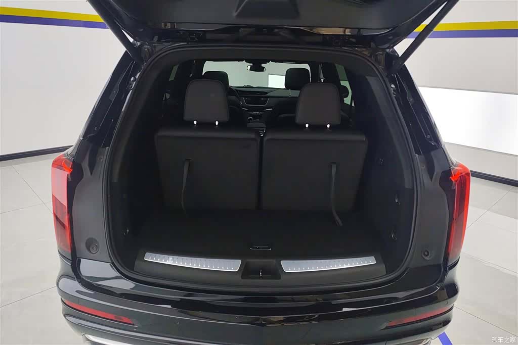 Cadillac XT6, 2020 4