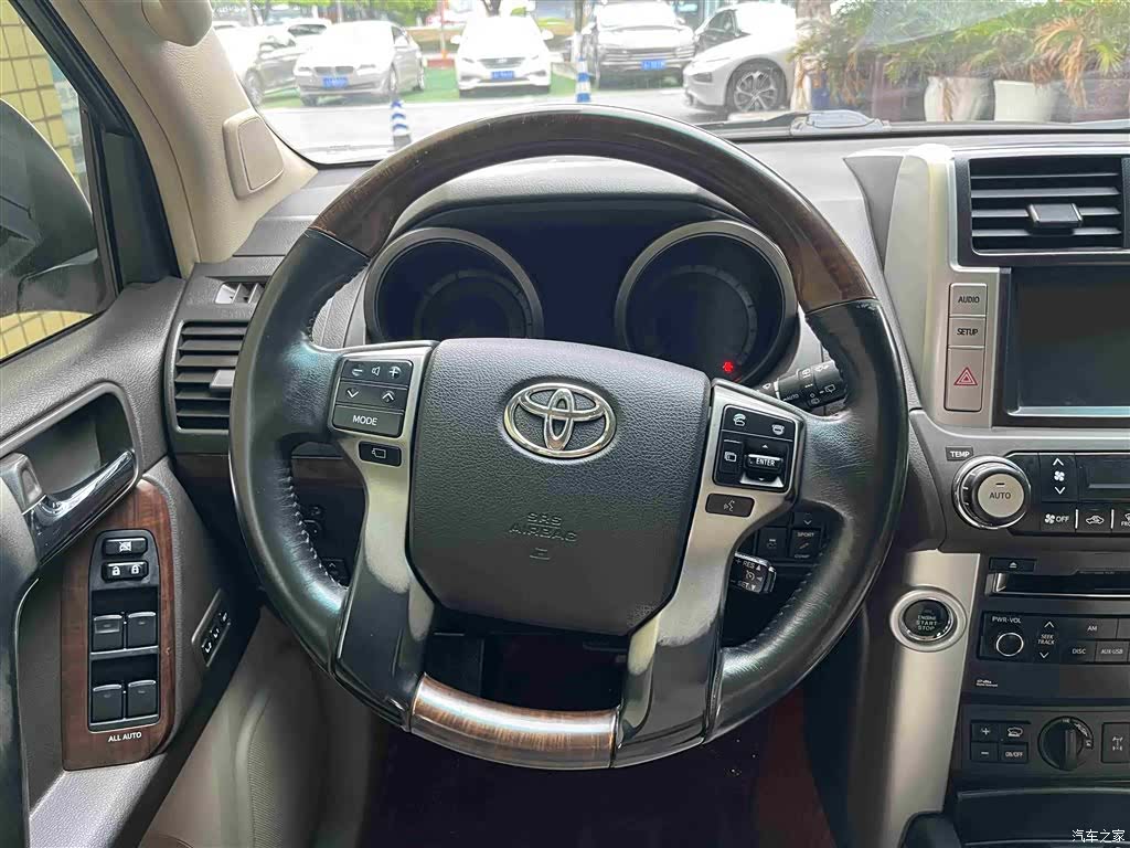 Toyota Prado, 2011 12