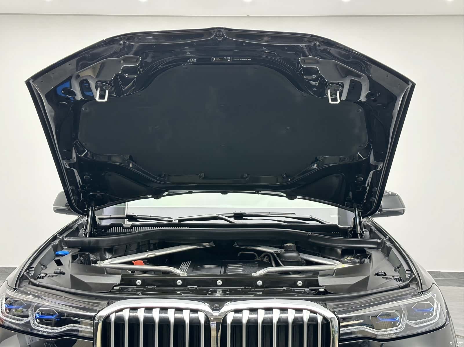 BMW X7, 2021 28