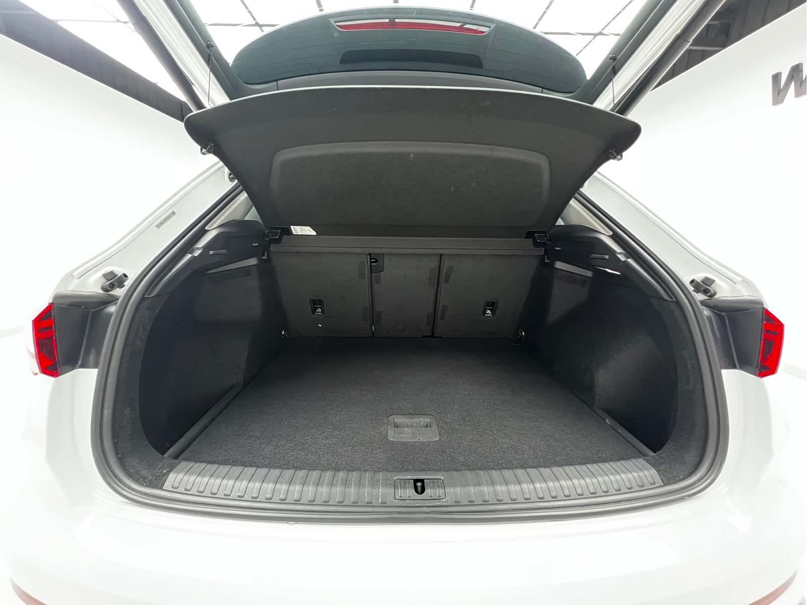 Audi Q3, 2022 18