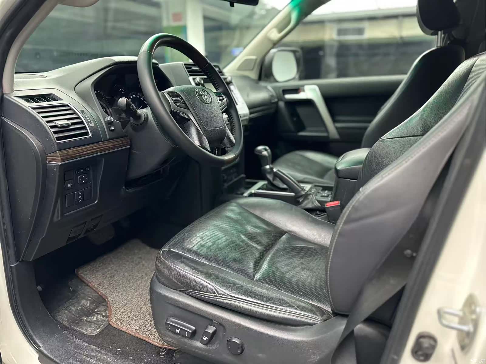 Toyota Prado, 2019 4