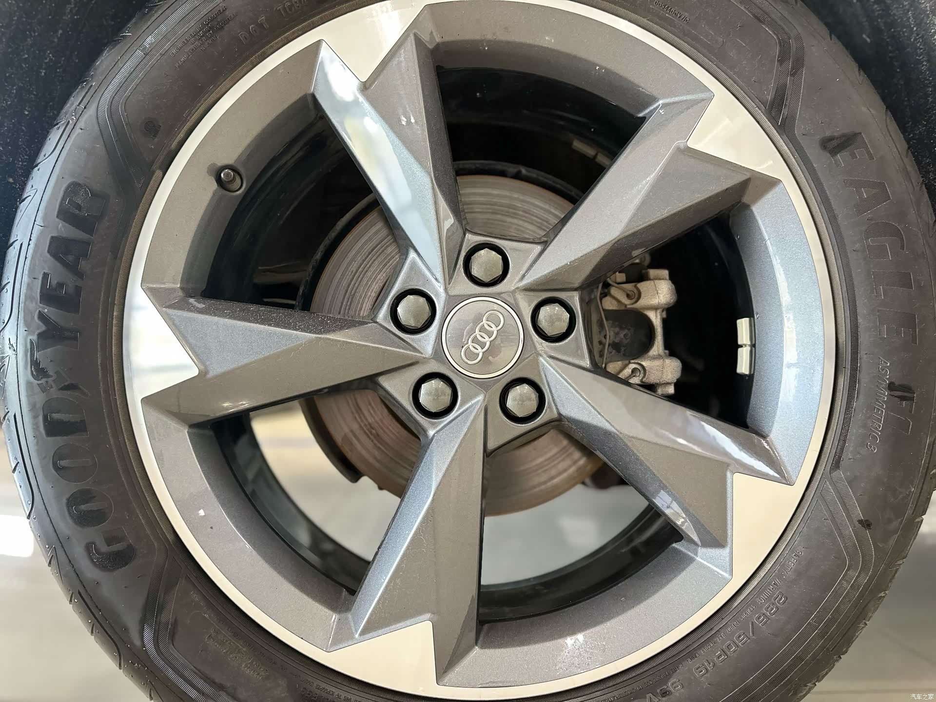 Audi Q3, 2021 21