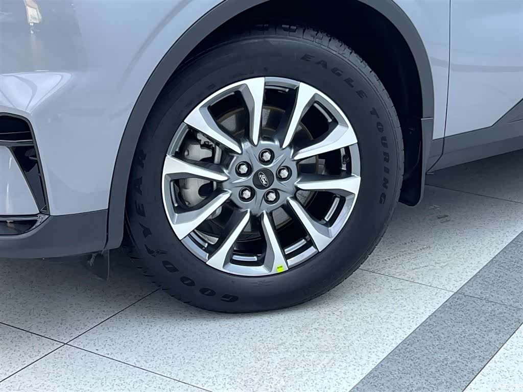 Ford Edge L, 2024 32