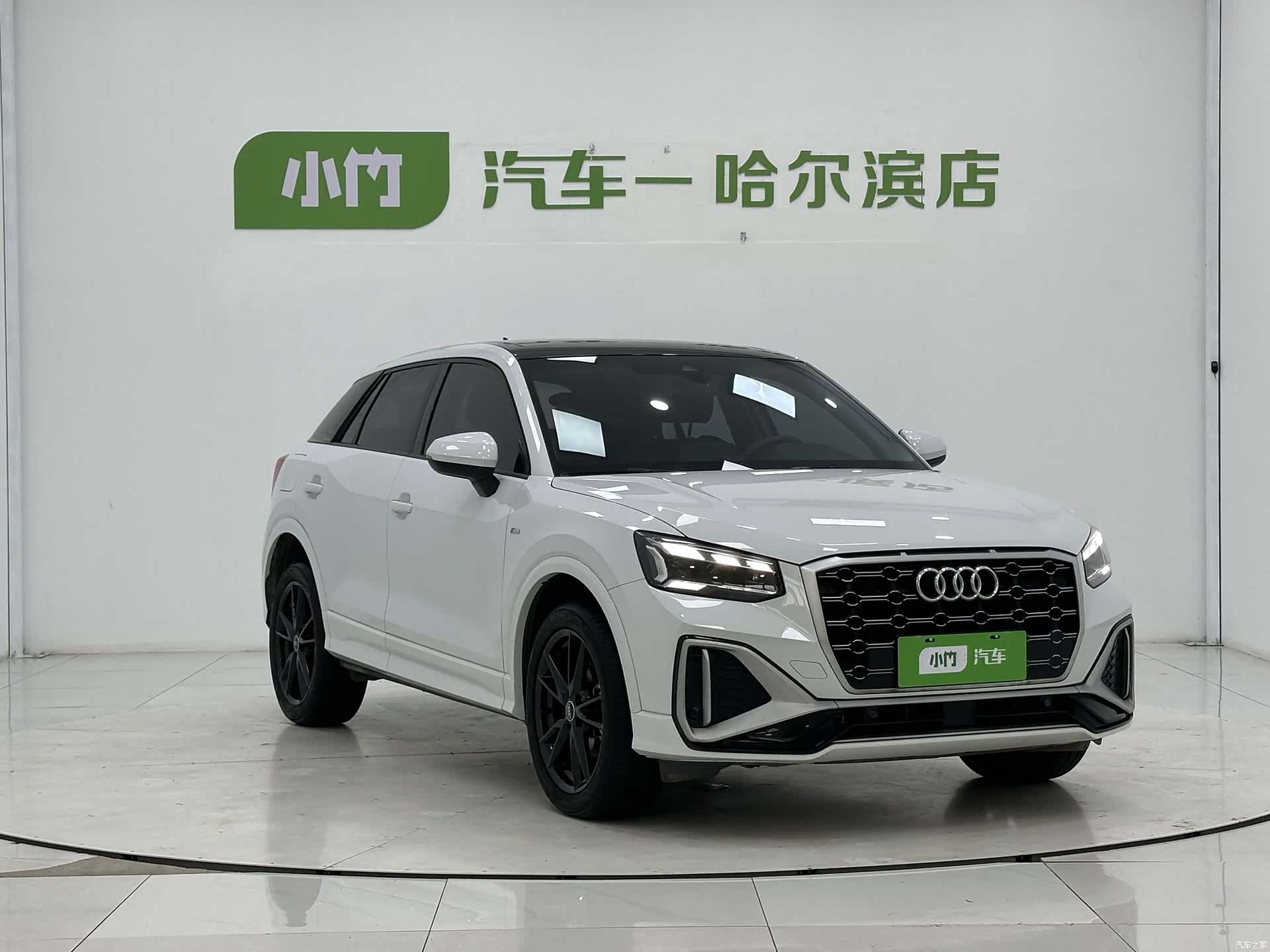 Audi Q2L, 2023 3