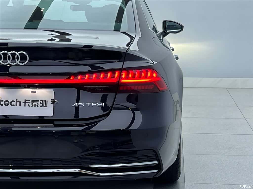 Audi A7L, 2024 6